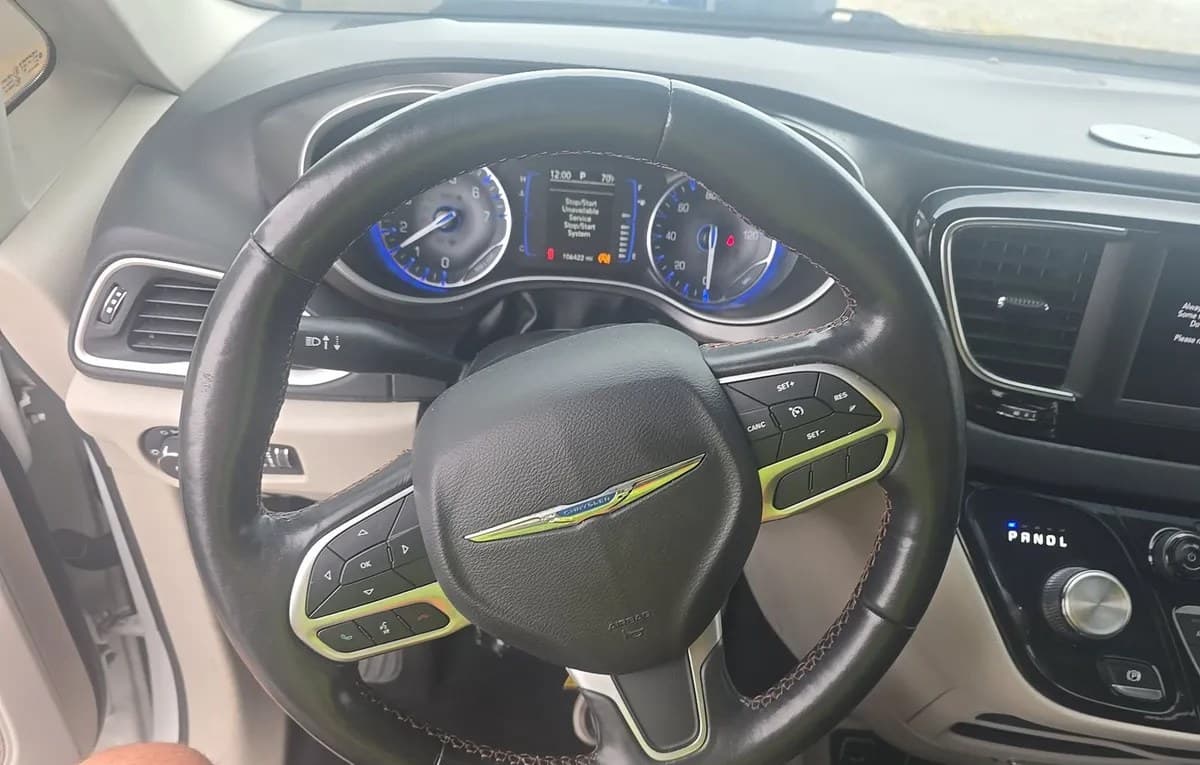2020 CHRYSLER PACIFICA TOURING L 121.6" WB 7