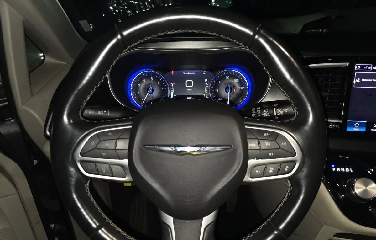 2021 CHRYSLER PACIFICA TOURING L 121.6" WB 7