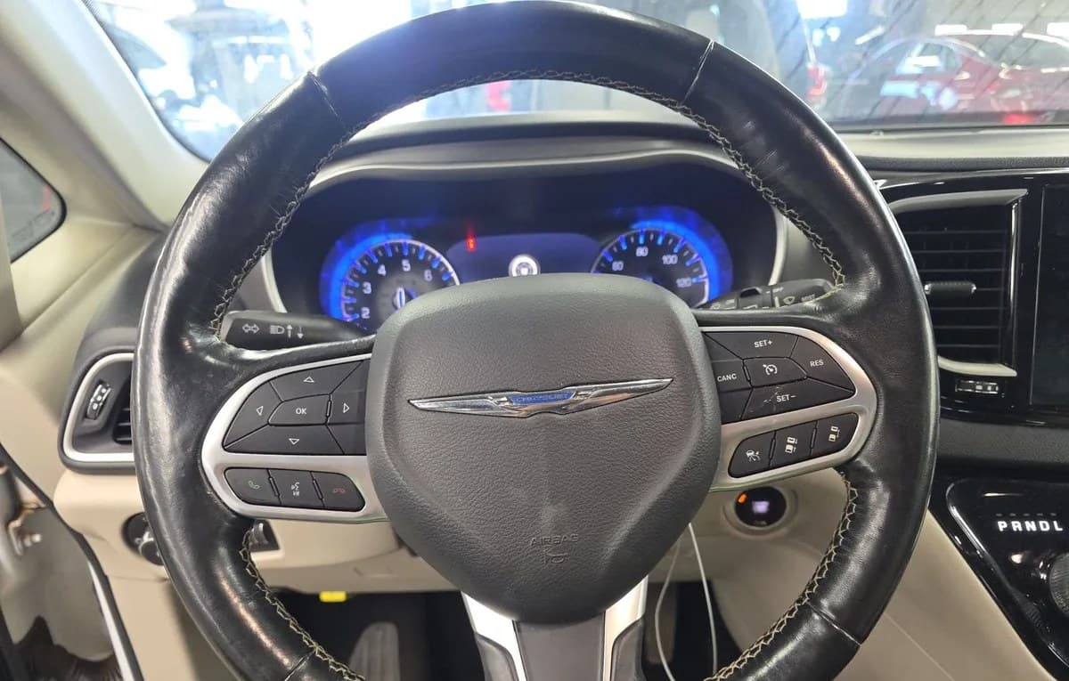 2021 CHRYSLER PACIFICA TOURING L 121.6" WB 7