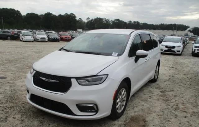2023 CHRYSLER PACIFICA TOURING L 121.6" WB 2