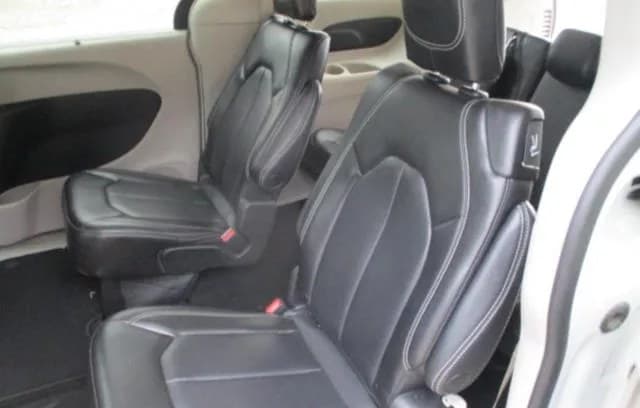 2023 CHRYSLER PACIFICA TOURING L 121.6" WB 6