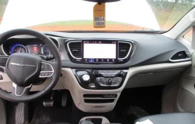 2023 CHRYSLER PACIFICA TOURING L 121.6" WB 7