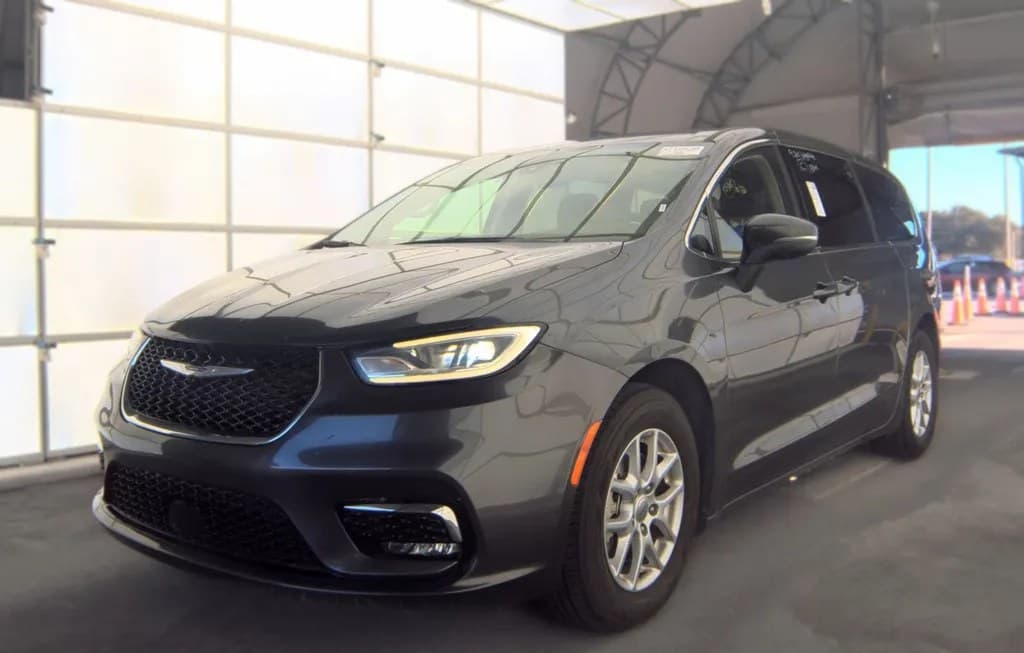 2023 CHRYSLER PACIFICA TOURING L 121.6" WB