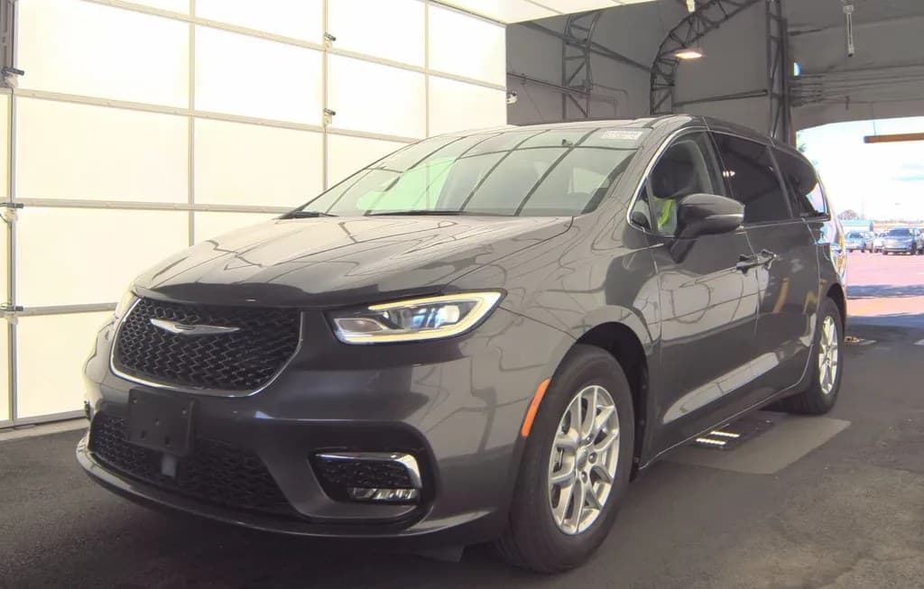 2023 CHRYSLER PACIFICA TOURING L 121.6" WB 1