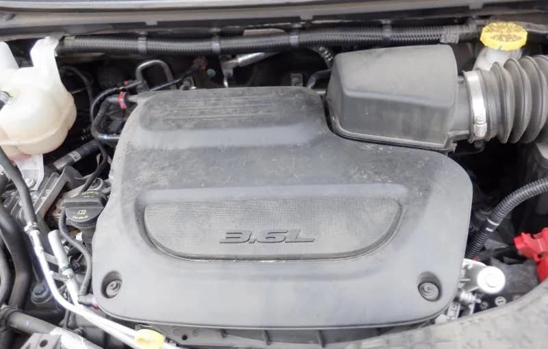 2025 CHRYSLER PACIFICA SELECT 121.6" WB 6