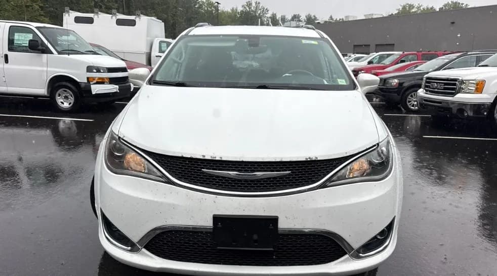 2017 CHRYSLER PACIFICA TOURING L 121.6" WB 3