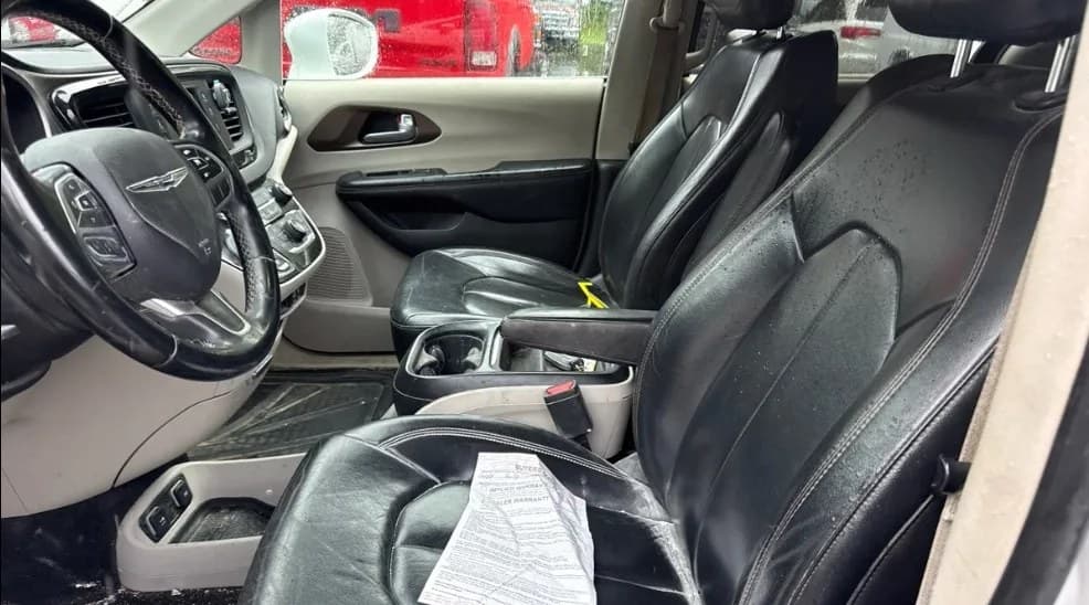 2017 CHRYSLER PACIFICA TOURING L 121.6" WB 6