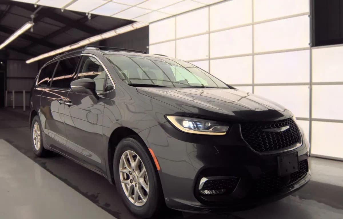 2021 CHRYSLER PACIFICA TOURING L 121.6" WB 4