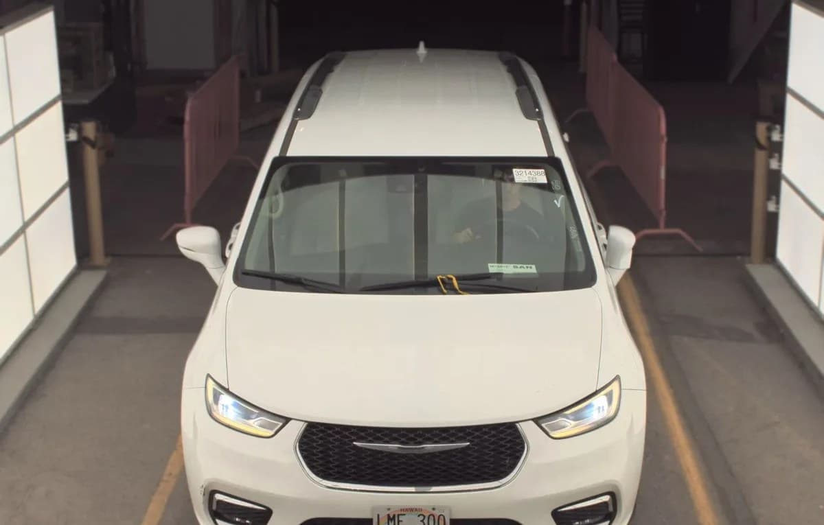 2021 CHRYSLER PACIFICA TOURING L 121.6" WB 3