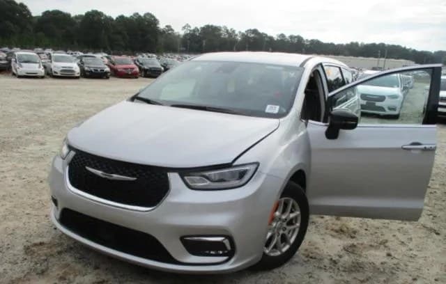 2024 CHRYSLER PACIFICA TOURING L 121.6" WB