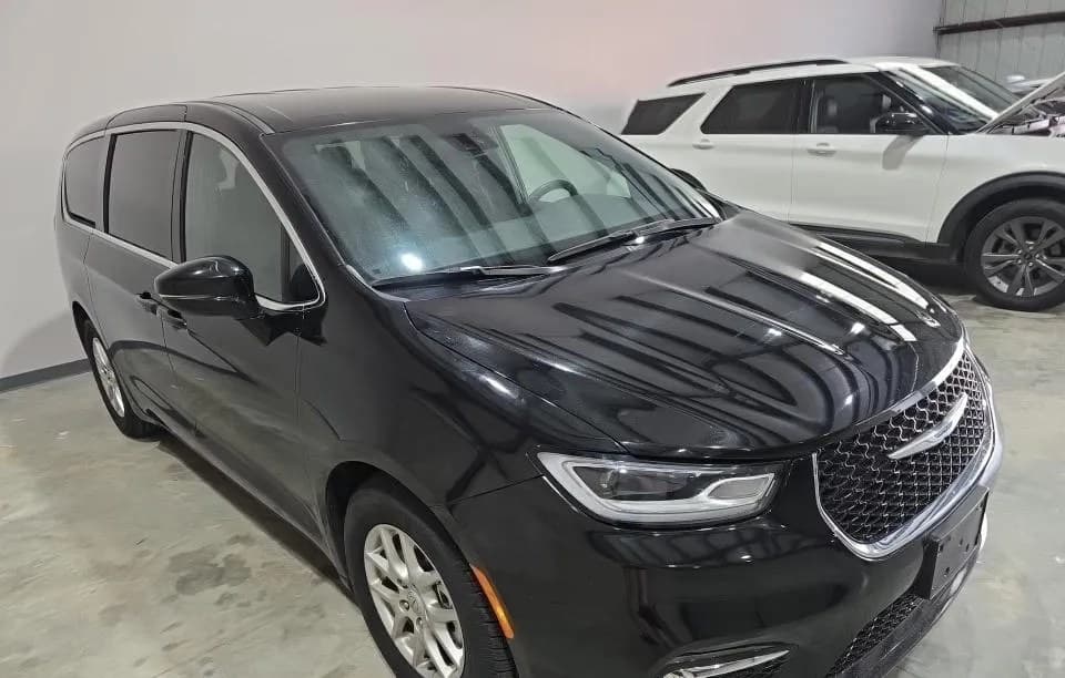 2025 CHRYSLER PACIFICA SELECT 121.6" WB 4