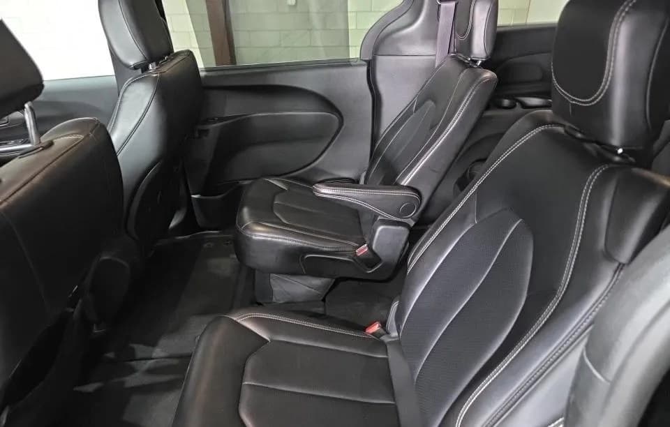 2025 CHRYSLER PACIFICA SELECT 121.6" WB 7