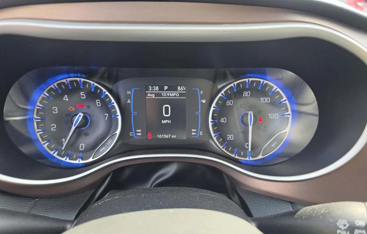 2017 CHRYSLER PACIFICA TOURING L 121.6" WB 6