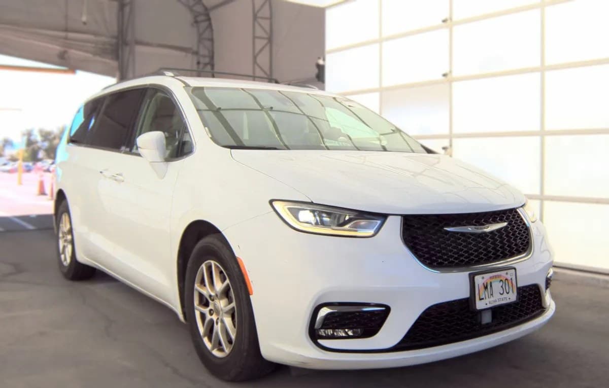 2021 CHRYSLER PACIFICA TOURING L 121.6" WB 4