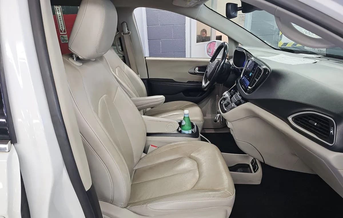 2021 CHRYSLER PACIFICA TOURING L 121.6" WB 5