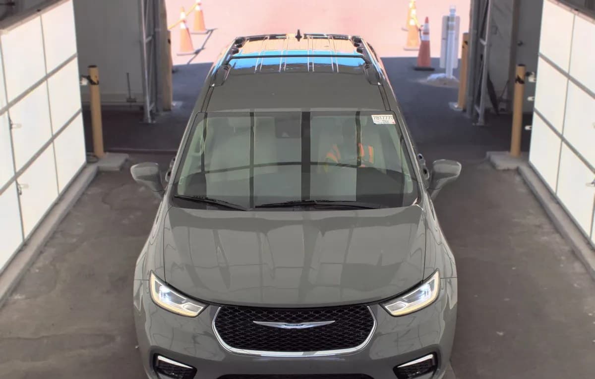 2021 CHRYSLER PACIFICA TOURING L 121.6" WB 3
