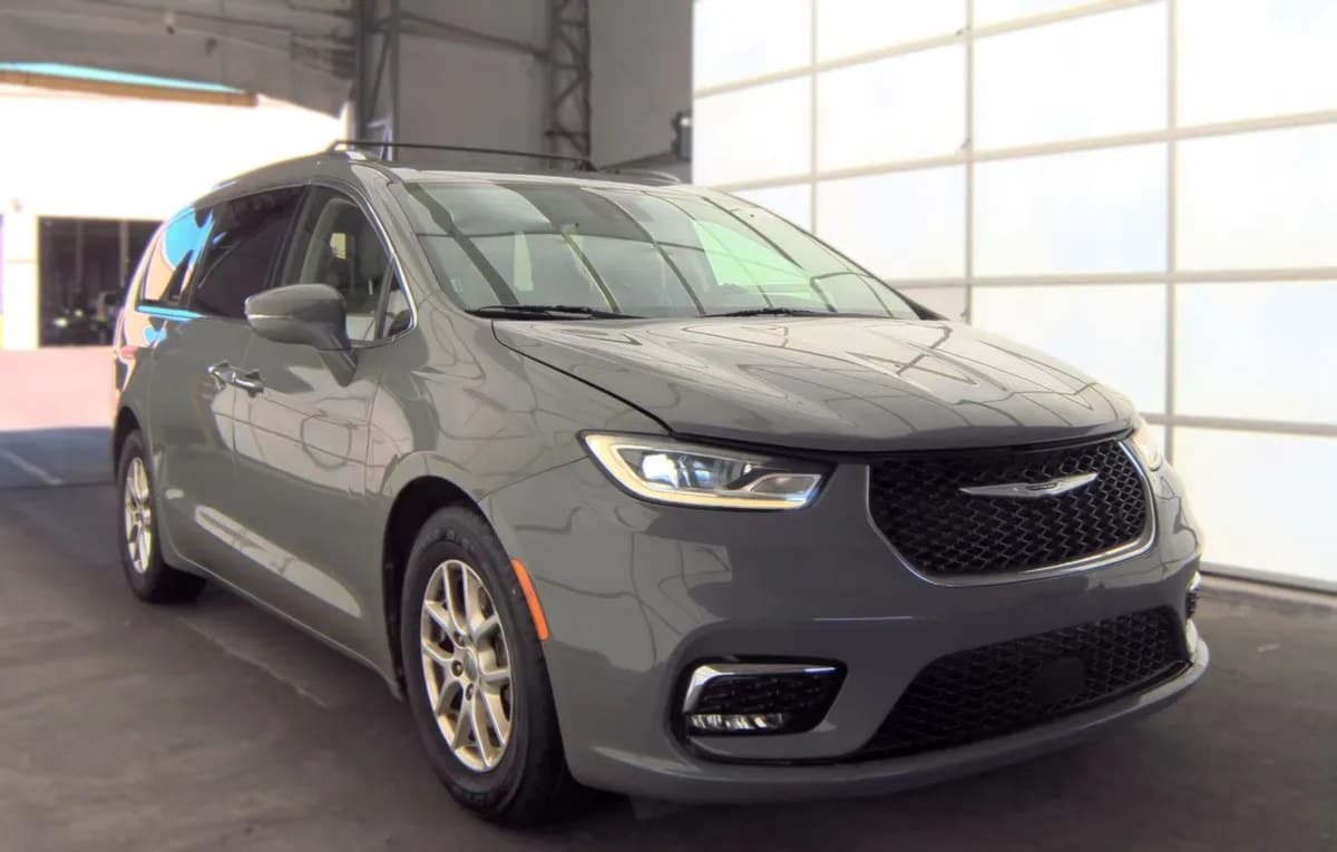 2021 CHRYSLER PACIFICA TOURING L 121.6" WB 4