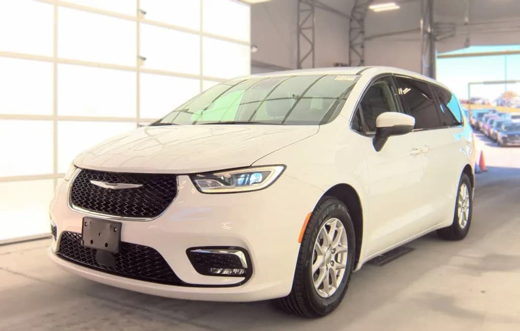 2023 CHRYSLER PACIFICA TOURING L 121.6" WB 1