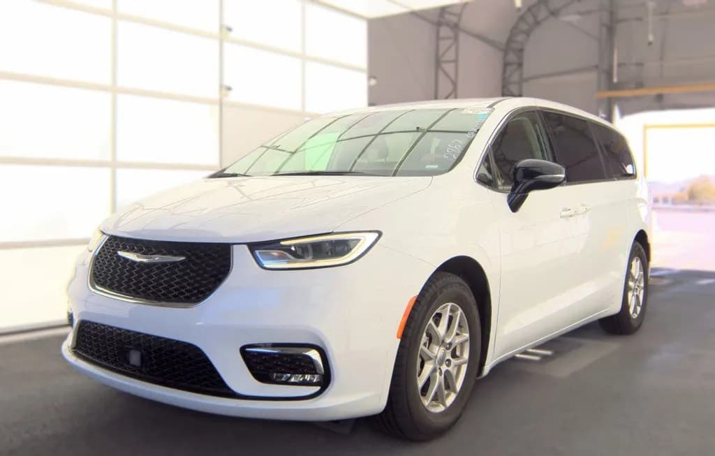 2024 CHRYSLER PACIFICA TOURING L 121.6" WB 1