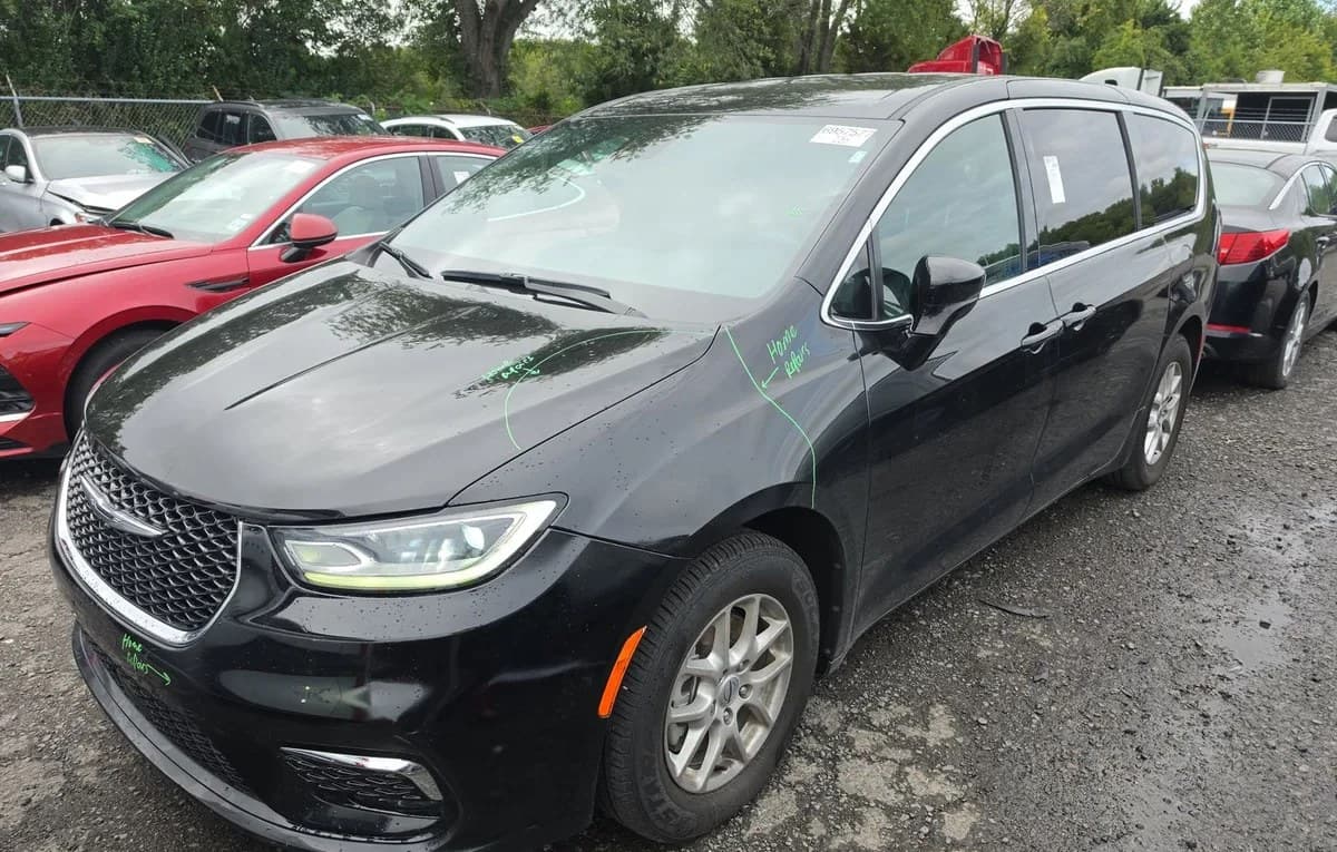 2025 CHRYSLER PACIFICA SELECT 121.6" WB 2