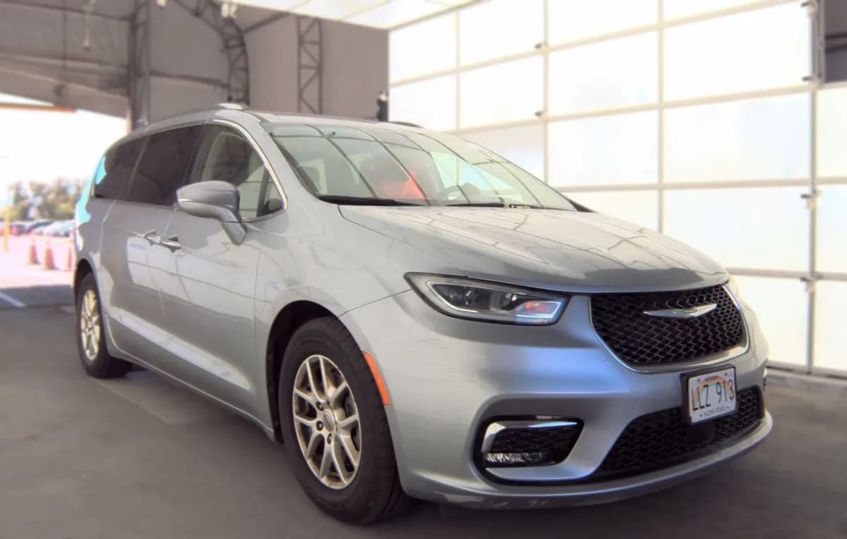 2021 CHRYSLER PACIFICA TOURING L 121.6" WB 4