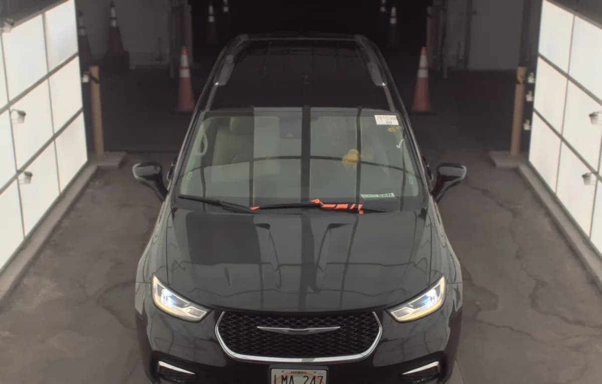 2021 CHRYSLER PACIFICA TOURING L 121.6" WB 3