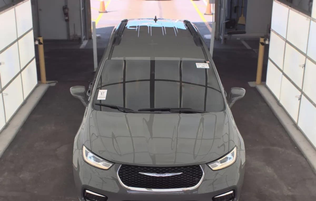 2022 CHRYSLER PACIFICA TOURING L 121.6" WB 3