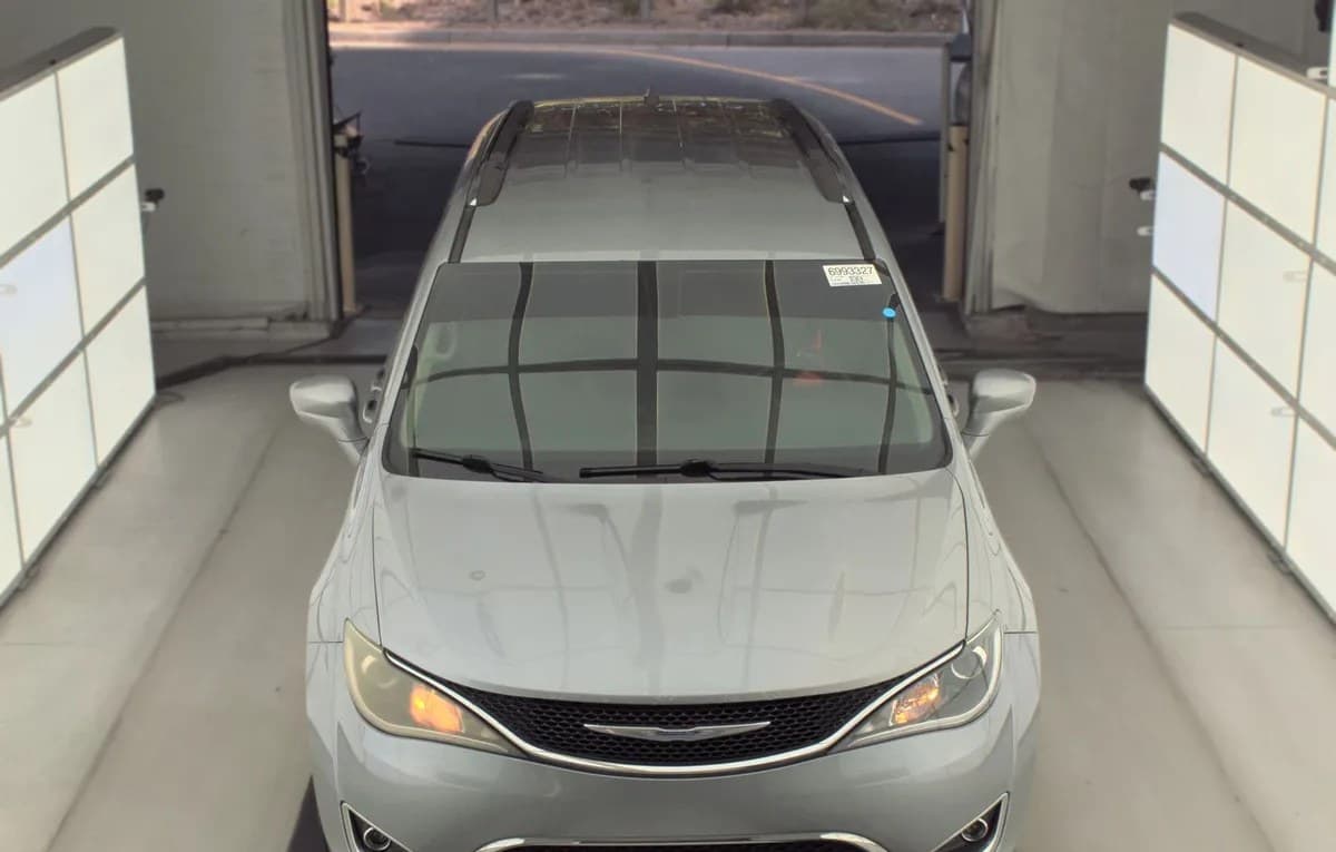 2018 CHRYSLER PACIFICA TOURING L 121.6" WB 3