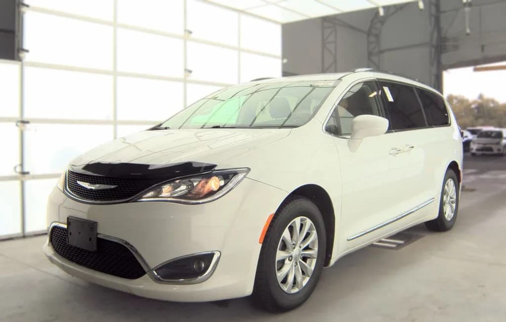 2018 CHRYSLER PACIFICA TOURING L 121.6" WB 1