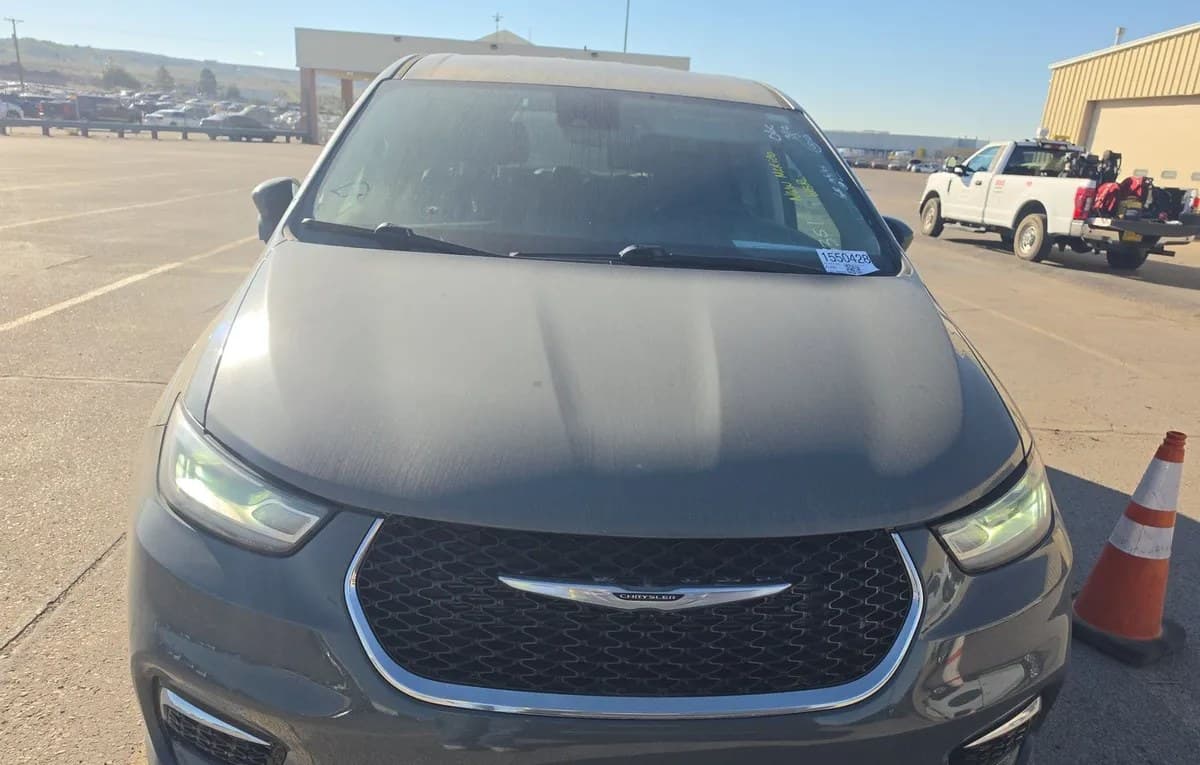 2023 CHRYSLER PACIFICA TOURING L 121.6" WB 3