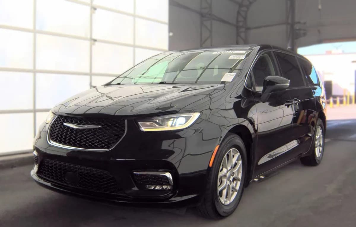 2023 CHRYSLER PACIFICA TOURING L 121.6" WB 2