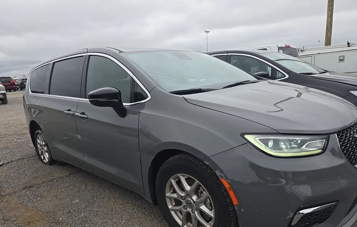 2025 CHRYSLER PACIFICA SELECT 121.6" WB 4