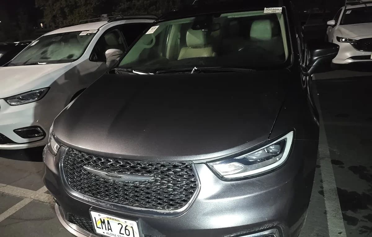 2021 CHRYSLER PACIFICA TOURING L 121.6" WB 3