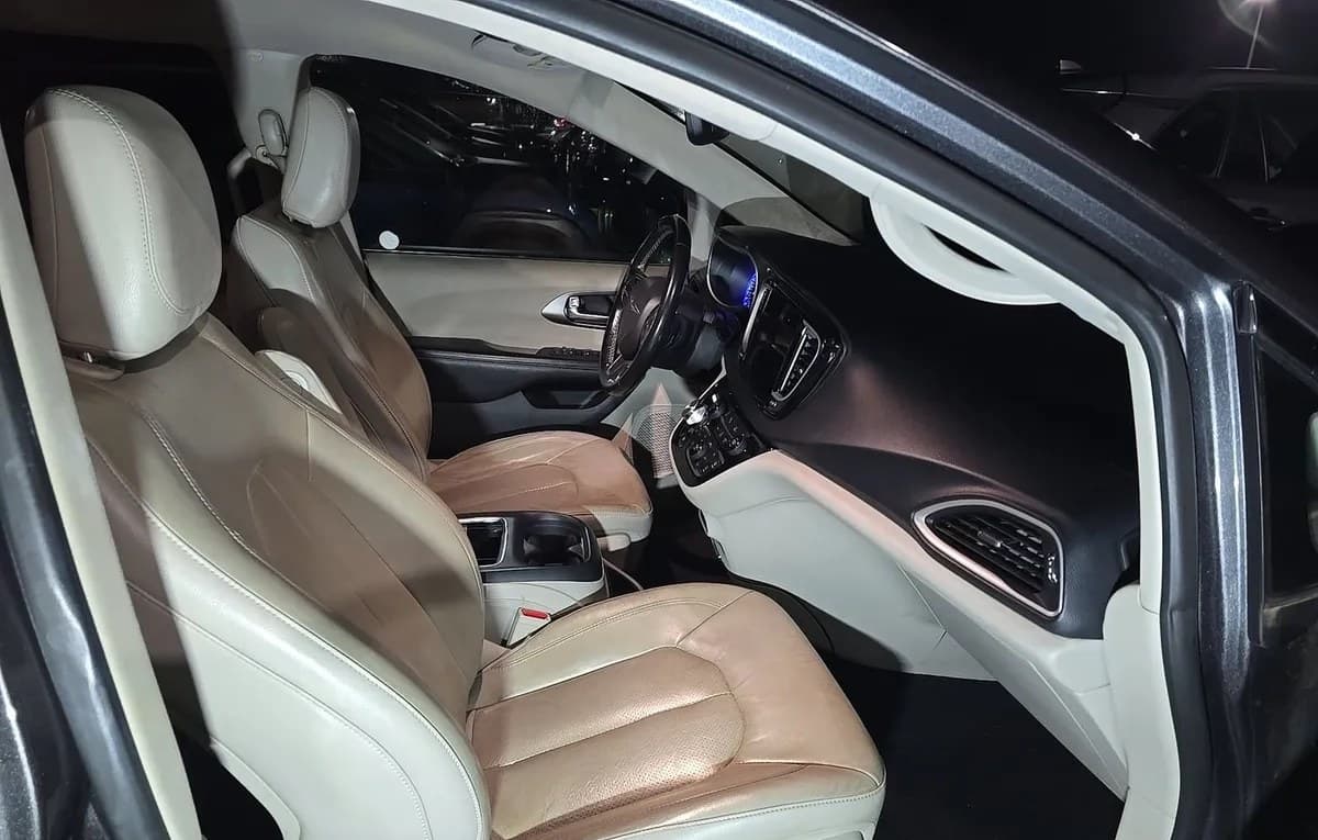 2021 CHRYSLER PACIFICA TOURING L 121.6" WB 5