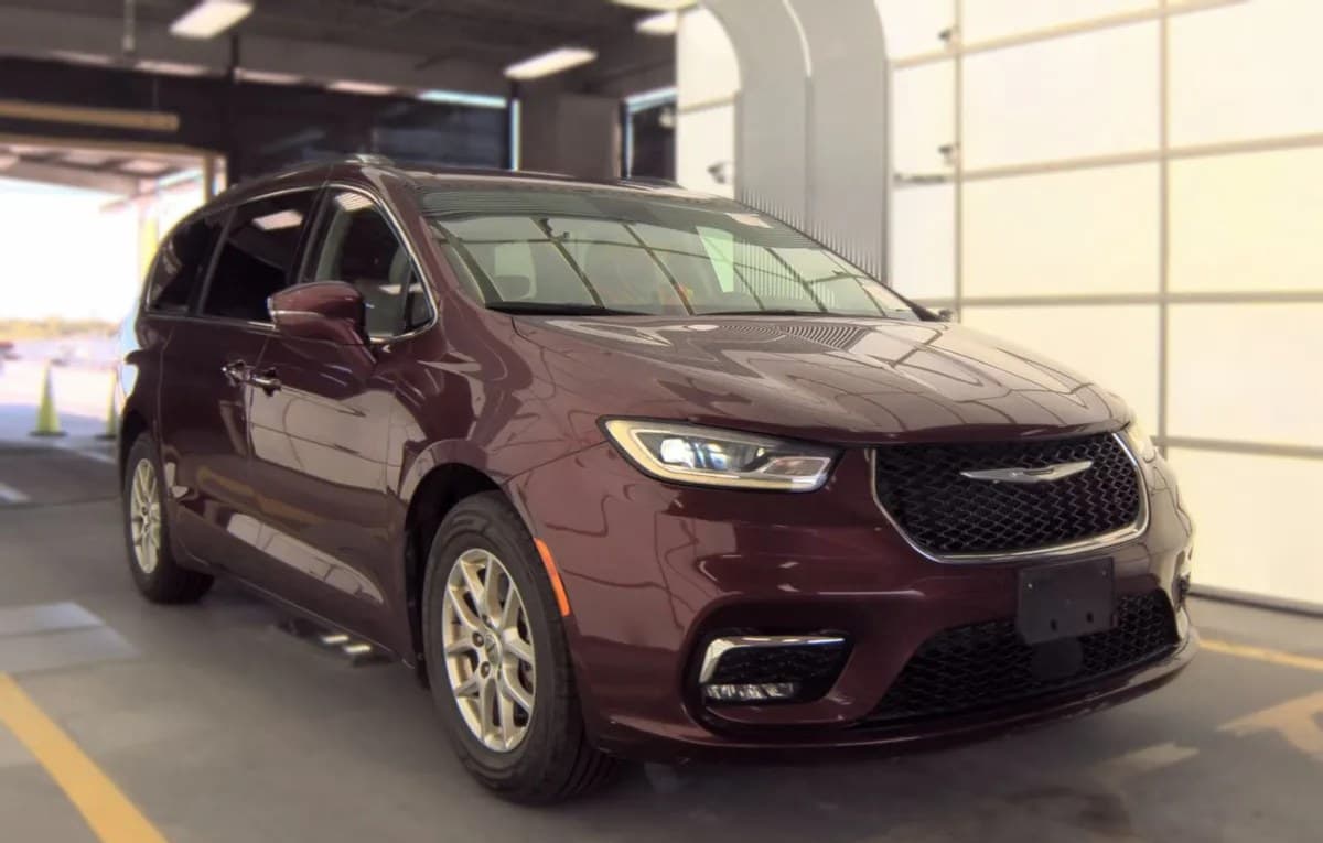 2021 CHRYSLER PACIFICA TOURING L 121.6" WB 4