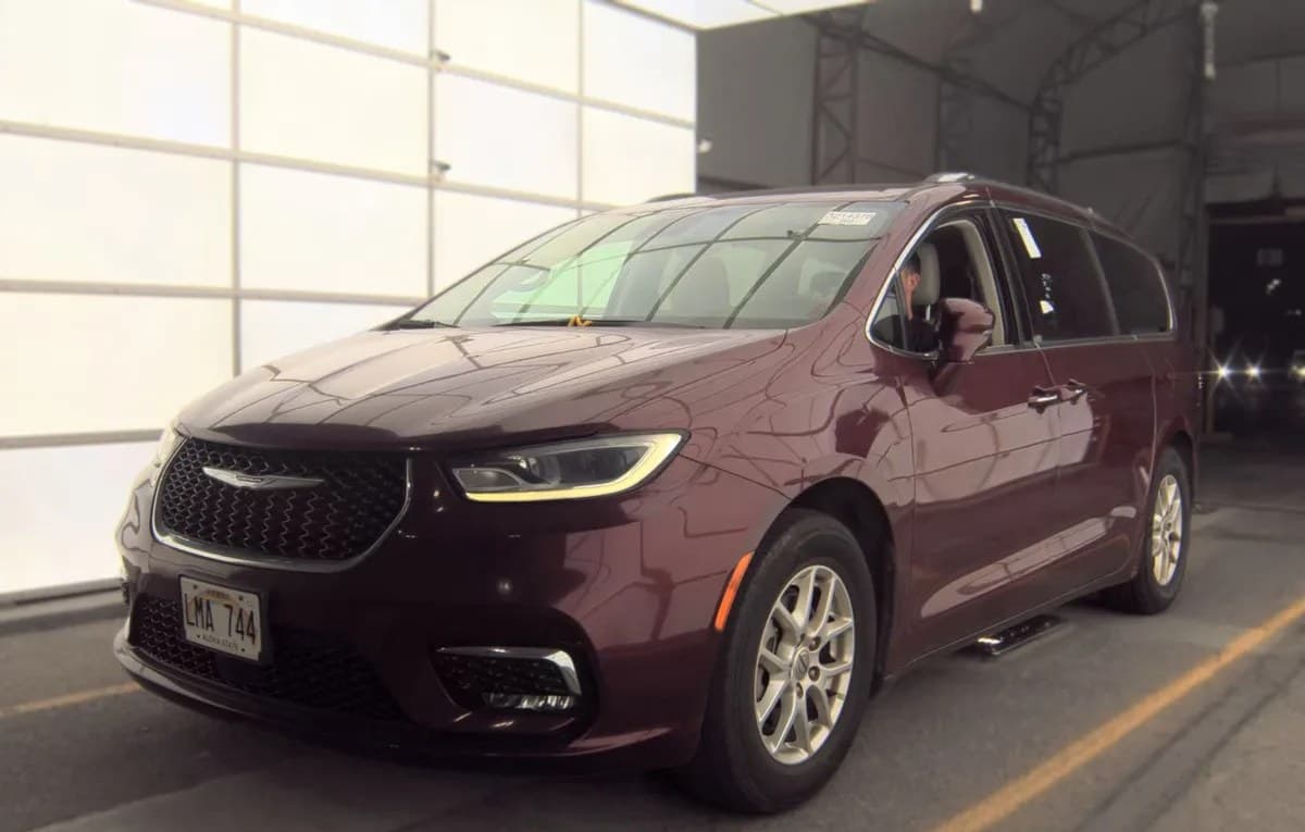 2021 CHRYSLER PACIFICA TOURING L 121.6" WB 2