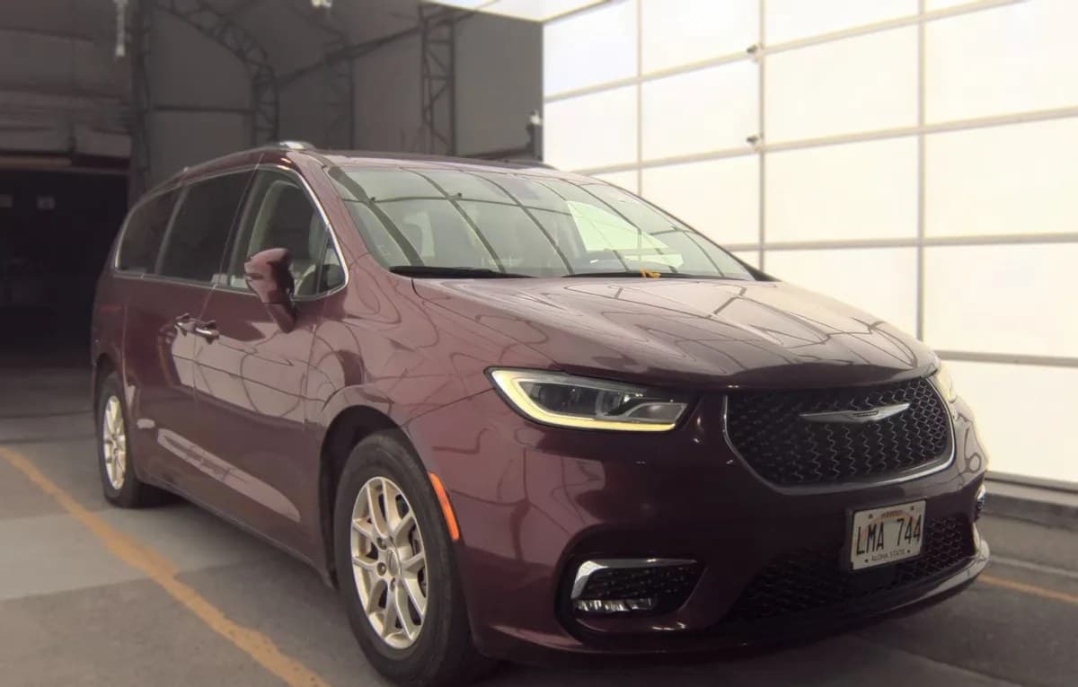 2021 CHRYSLER PACIFICA TOURING L 121.6" WB 4