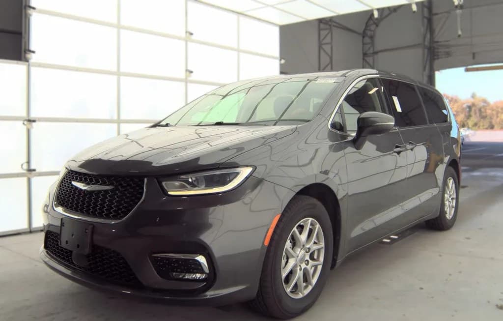 2023 CHRYSLER PACIFICA TOURING L 121.6" WB 1