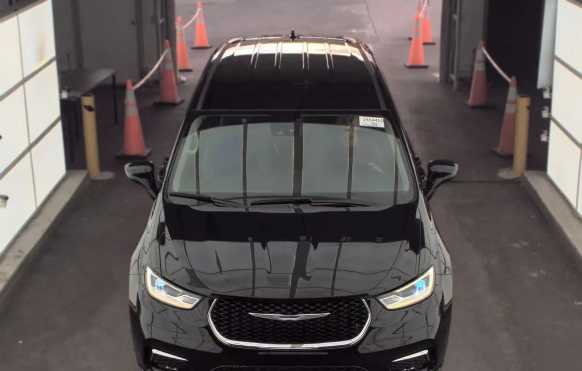 2024 CHRYSLER PACIFICA TOURING L 121.6" WB 3