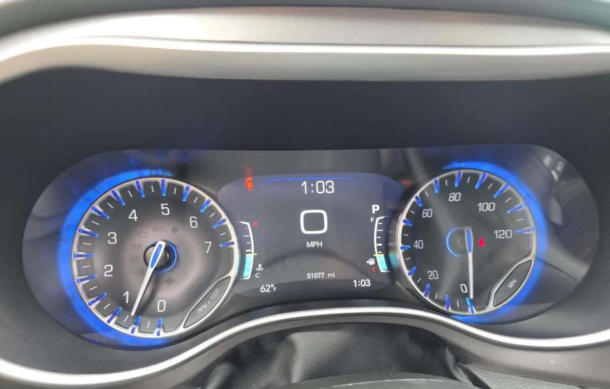 2024 CHRYSLER PACIFICA TOURING L 121.6" WB 6