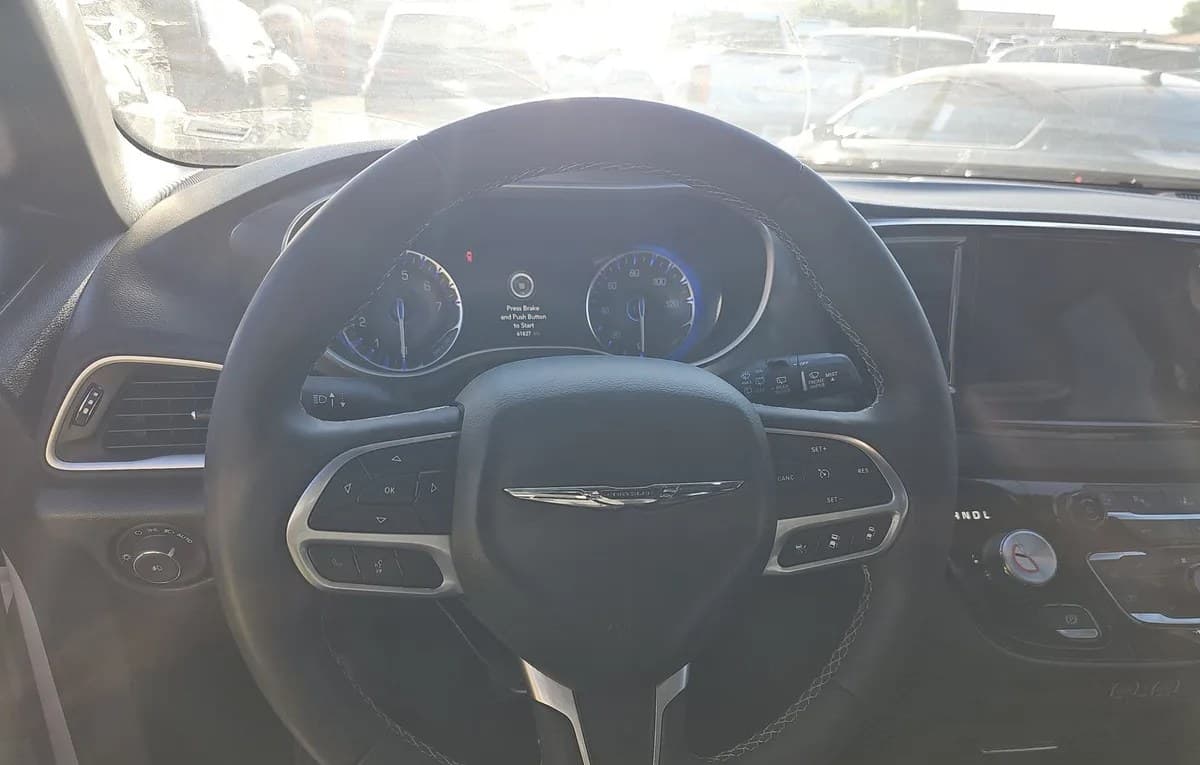 2025 CHRYSLER PACIFICA SELECT 121.6" WB 7