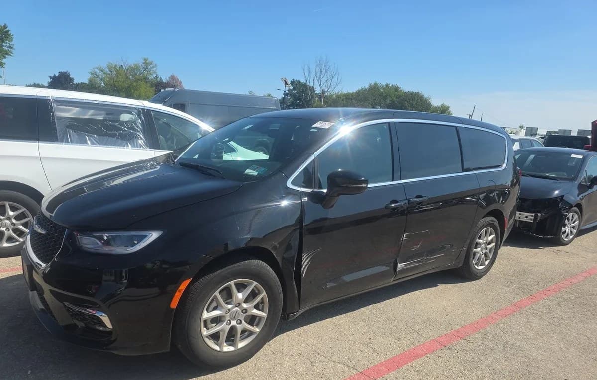 2025 CHRYSLER PACIFICA SELECT 121.6" WB 2