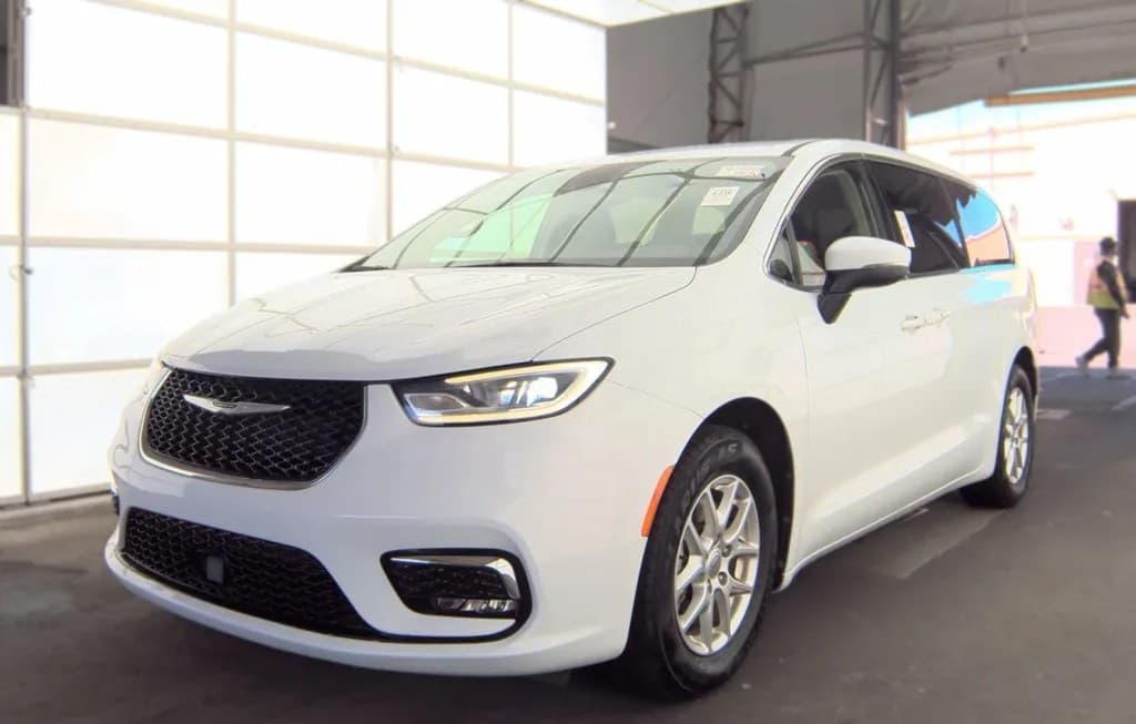 2023 CHRYSLER PACIFICA TOURING L 121.6" WB