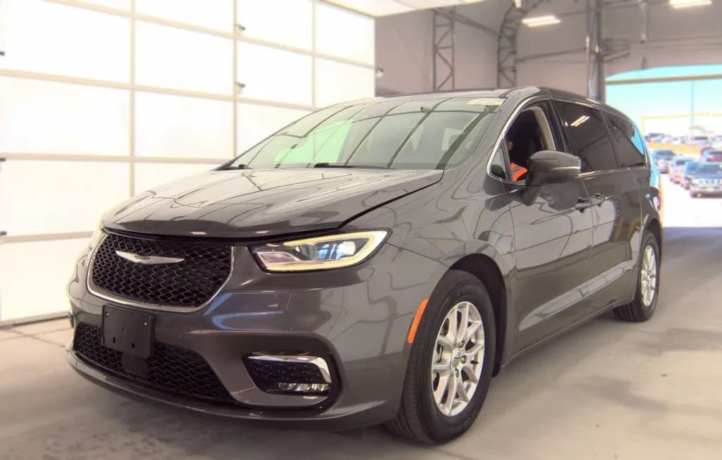 2023 CHRYSLER PACIFICA TOURING L 121.6" WB