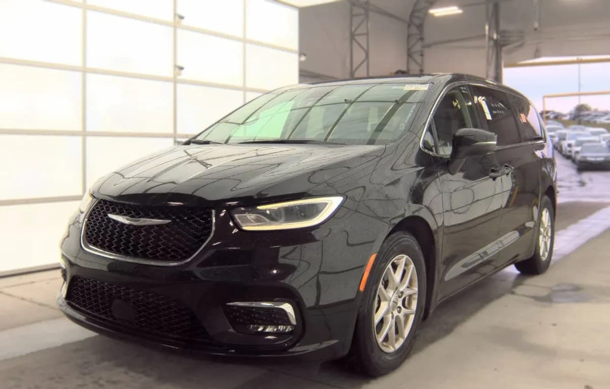 2023 CHRYSLER PACIFICA TOURING L 121.6" WB 2