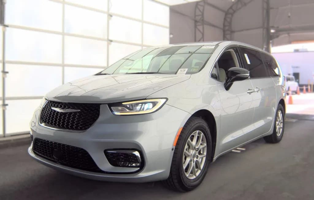 2024 CHRYSLER PACIFICA TOURING L 121.6" WB