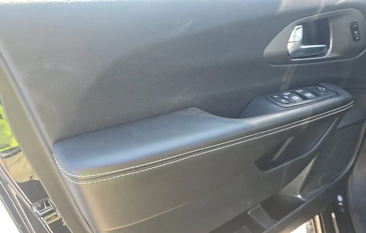 2026 CHRYSLER PACIFICA SELECT 121.6" WB 6