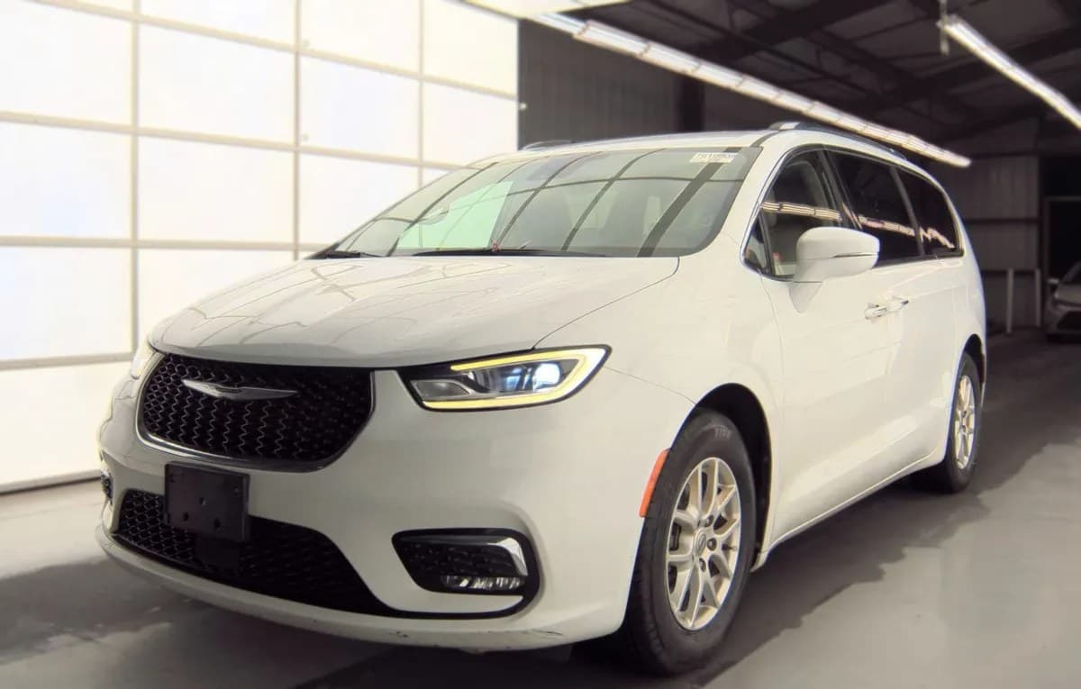 2021 CHRYSLER PACIFICA TOURING L 121.6" WB 2
