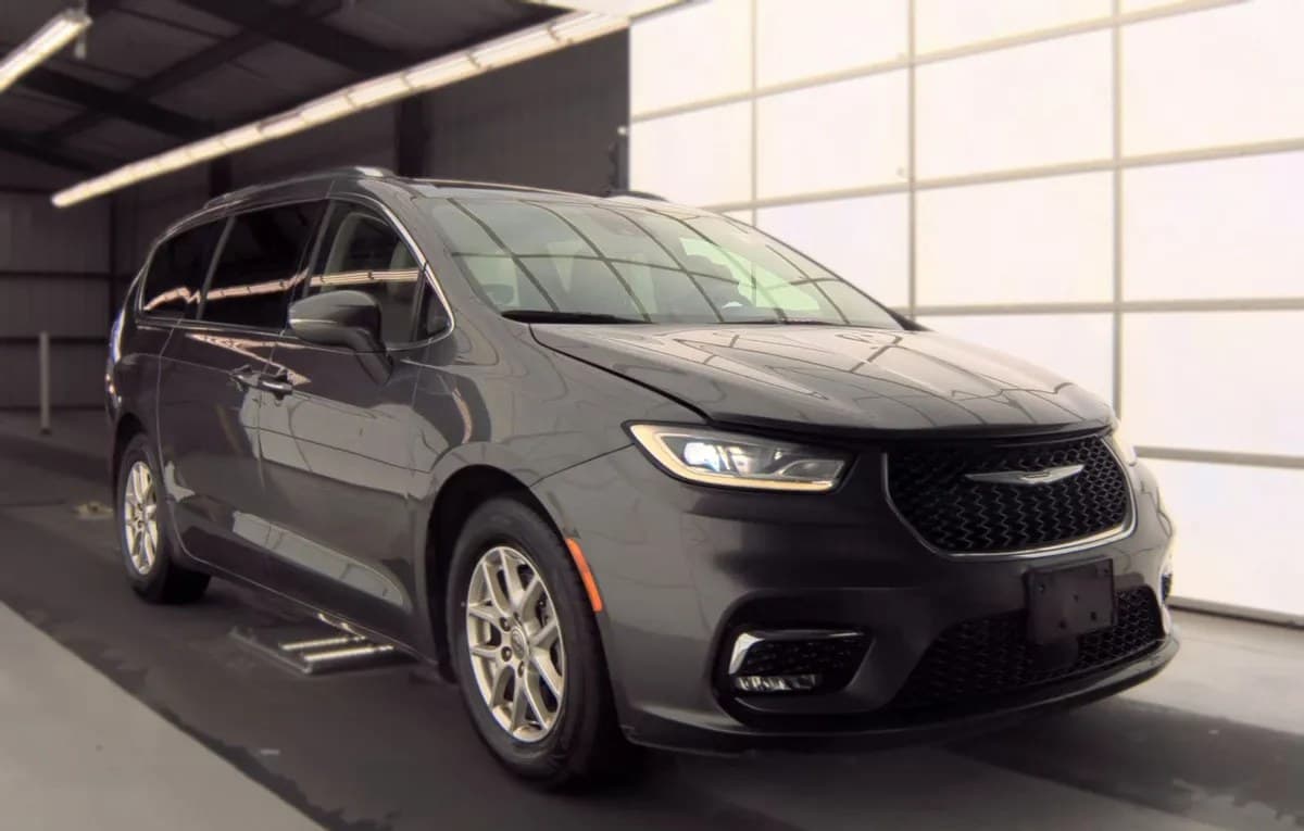 2021 CHRYSLER PACIFICA TOURING L 121.6" WB 4