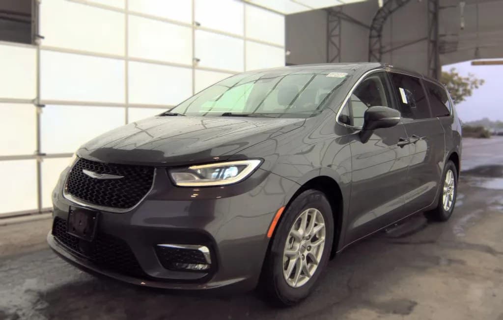 2023 CHRYSLER PACIFICA TOURING L 121.6" WB